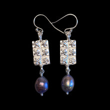 Load image into Gallery viewer, Flower Tile Earrings
