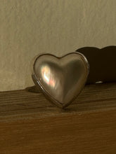 Load image into Gallery viewer, Big Pearl Heart Ring
